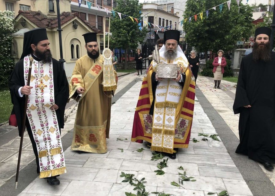 Η Καρδίτσα υποδέχθηκε την τιμία κάρα του πολιούχου και προστάτη της Αγίου Σεραφεὶμ